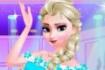 Elsa Tatile Çıkıyor